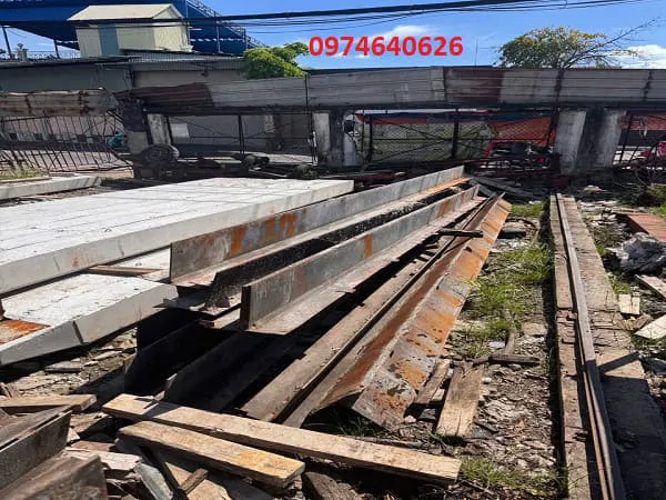 h&agrave;ng c&ocirc;ng ty thanh l&yacute;