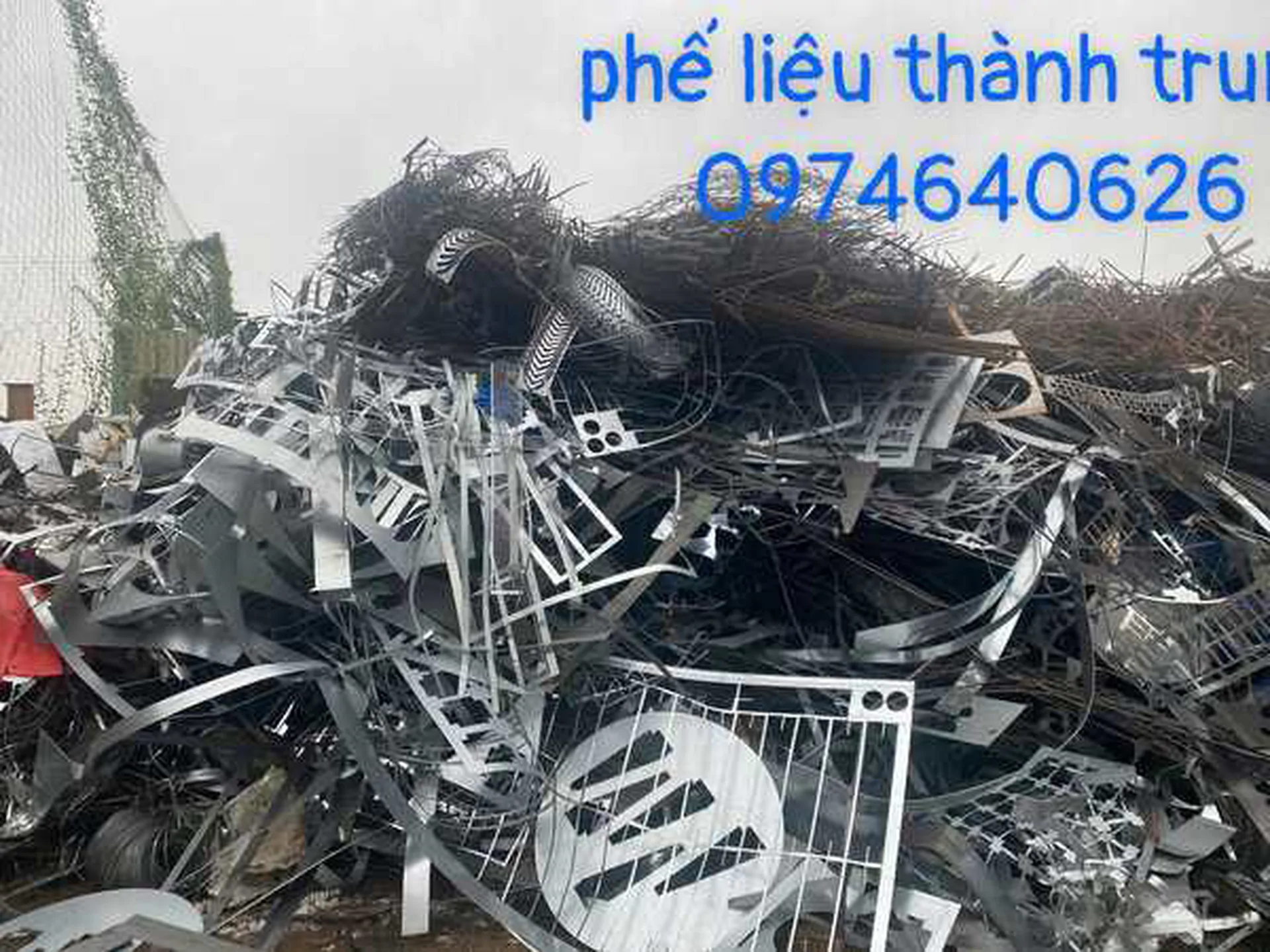 mua-săt-ph&ecirc;-li&ecirc;u.jpg