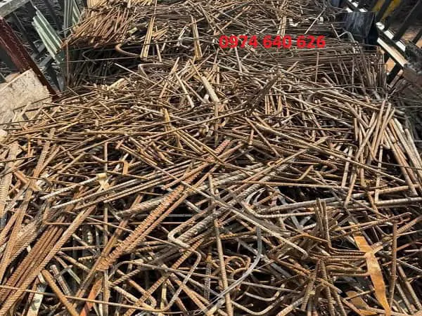 sắt phế c&ocirc;ng tr&igrave;nh