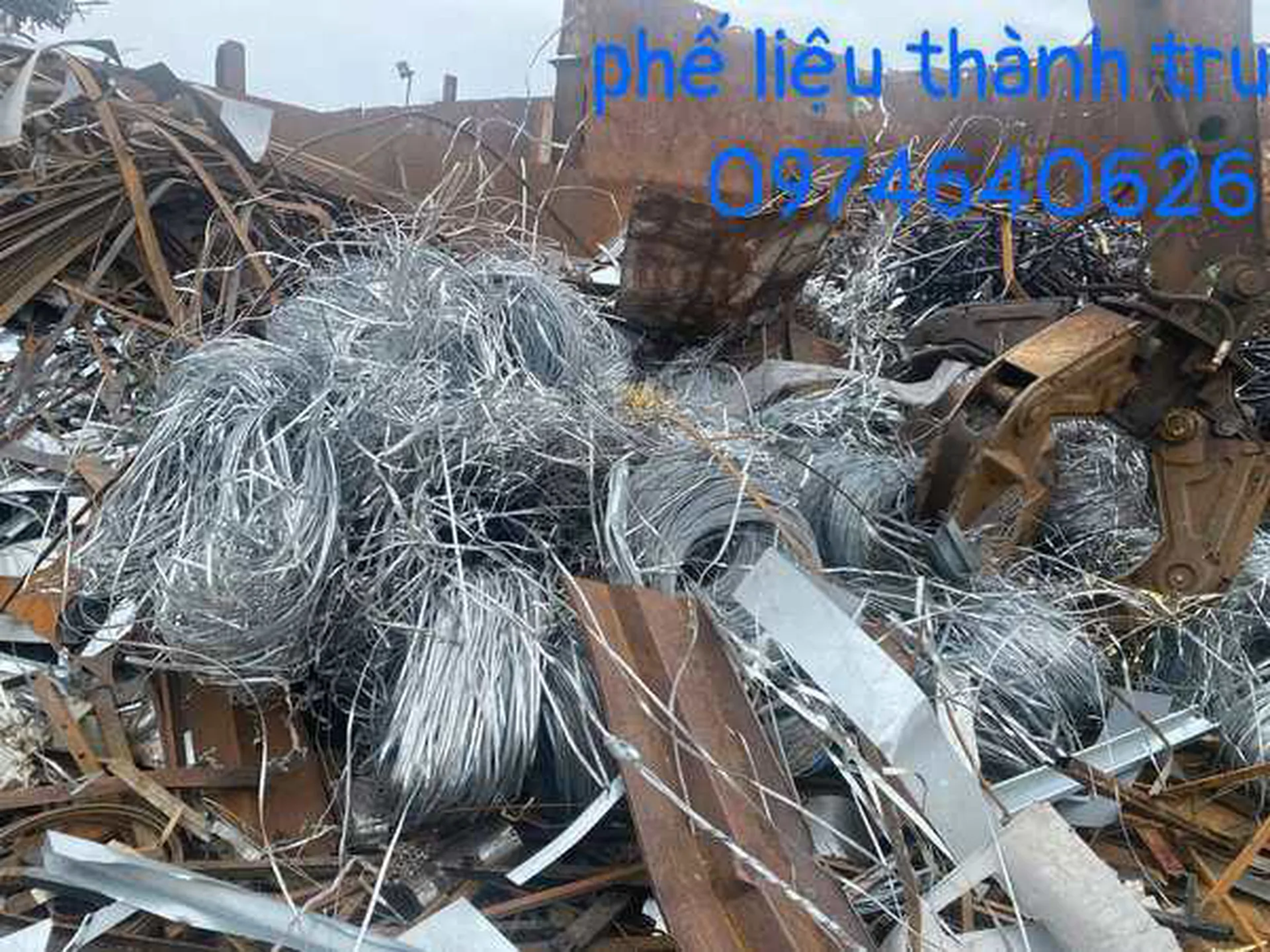 thu-mua-sắt-ph&ecirc;.jpg