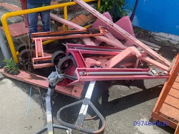 xe nâng tay xe nâng tay